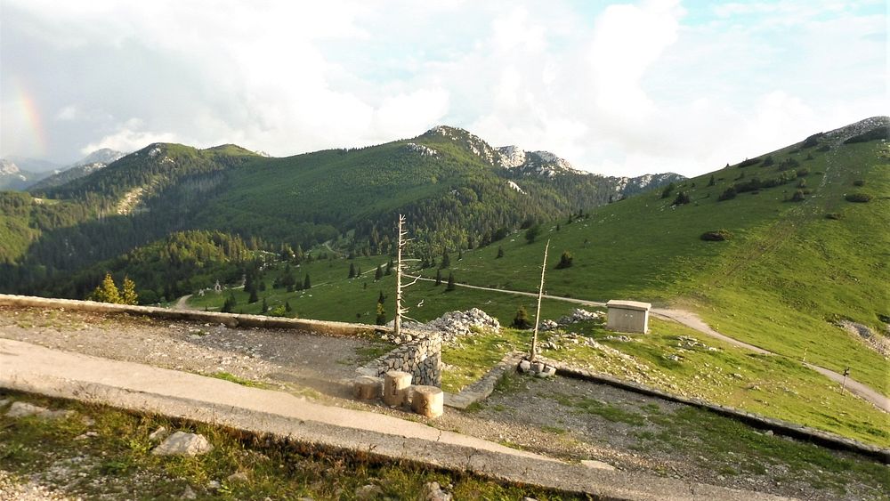 Kytičkový zájezd do pohoří Velebit a do Dalmácie.
