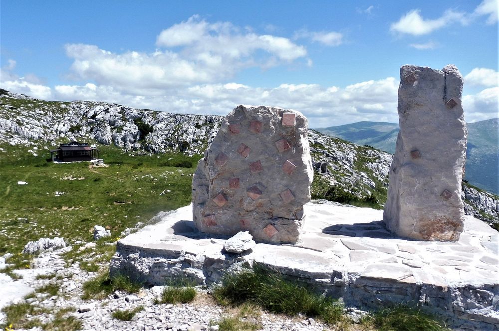 Kytičkový zájezd do pohoří Velebit a do Dalmácie.