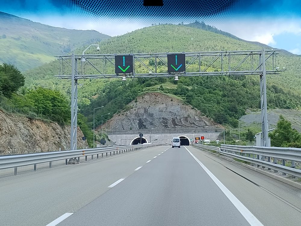 Jižní Albánie a splutí řeky Vjosy