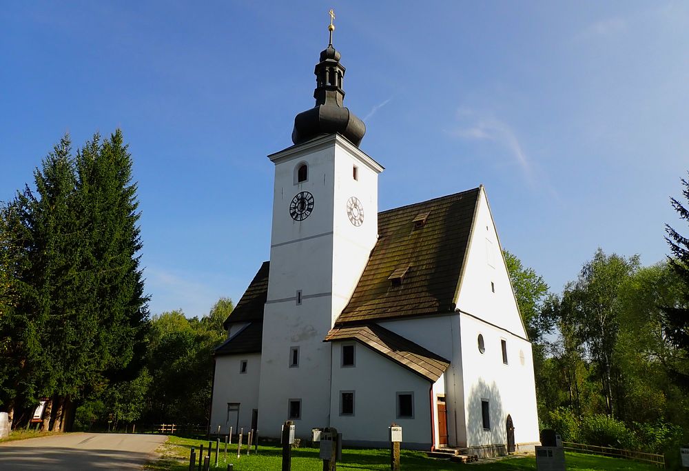Novohradské hory kolem hranice