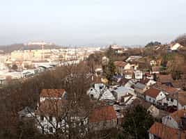 Nouzové kolonie v Brně